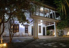 Aura City Hostel, Anuradhapura